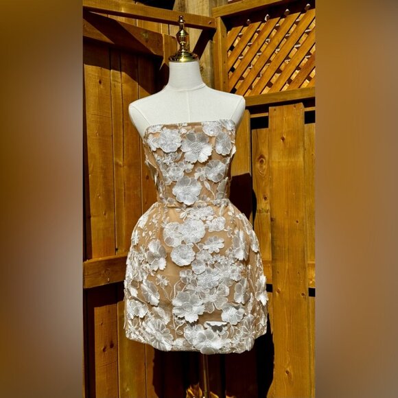 🆕 BRONX & BANCO 🧿 NWOT Jasmine Maraya White Mini Dress - Sz L / US 8 - Picture 11 of 16